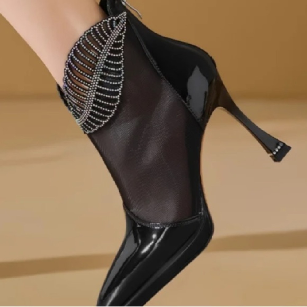 women shoes Heels